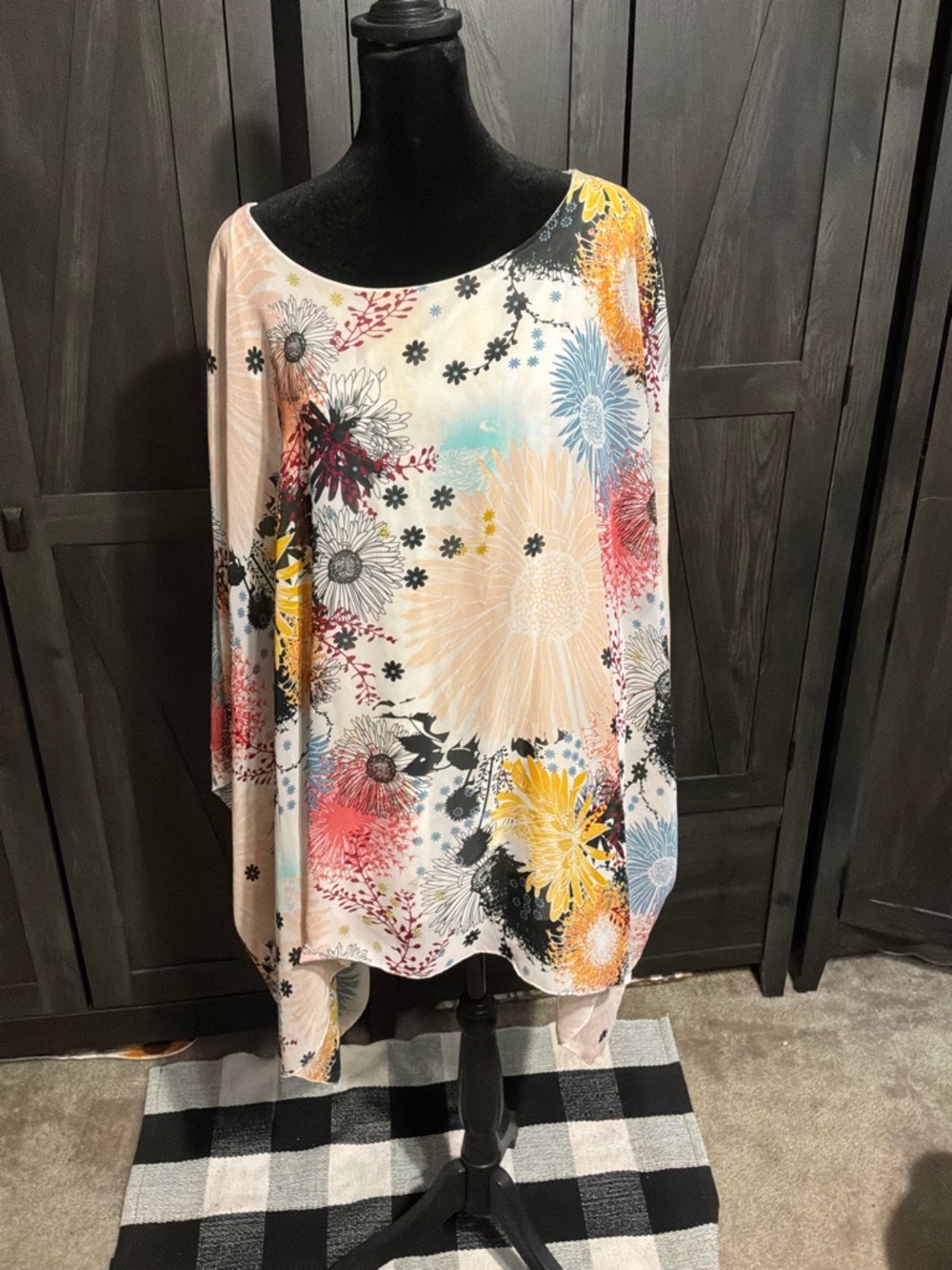 Melissa Paige Floral Scoop Neck Top in Pastel Pink, Blue & Cream